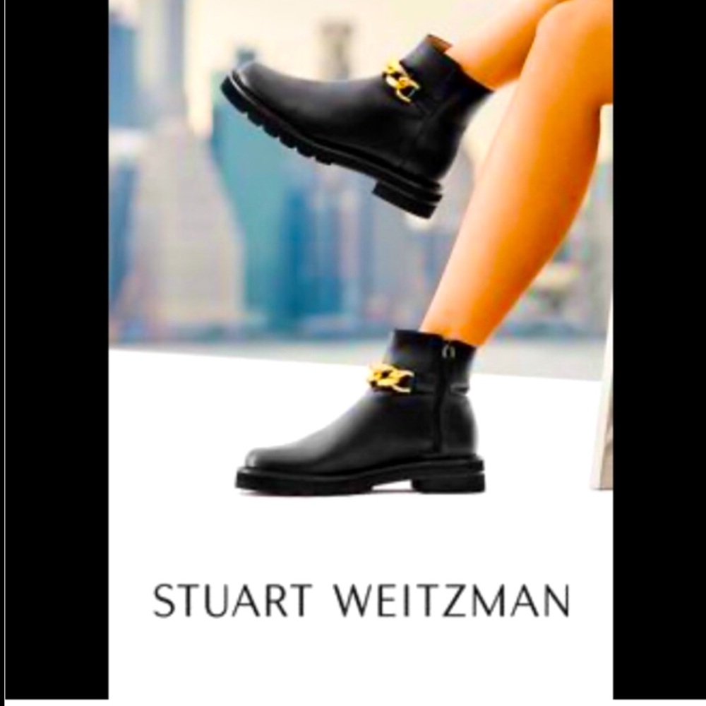Stuart Weitzman  Chain Lift Leather ankle boots size 6.5